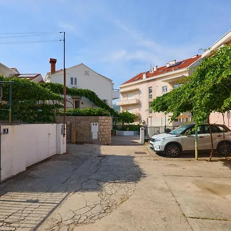 Apartment Manilu