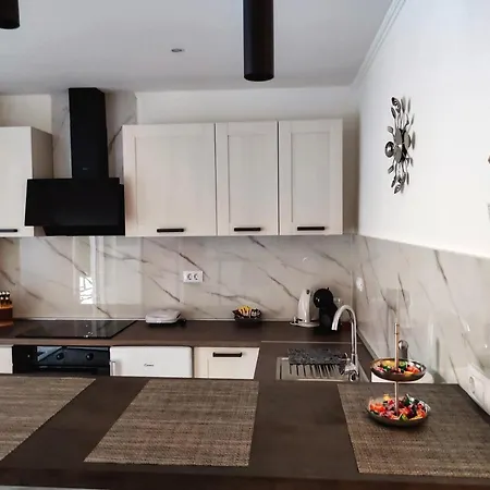 Manilu Apartment