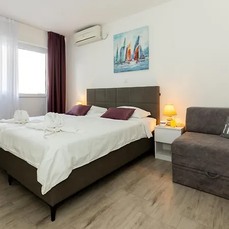 Apartment Manilu