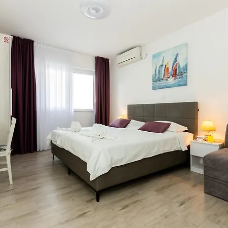 Manilu * Dubrovnik