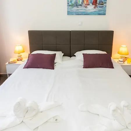 Manilu Apartment