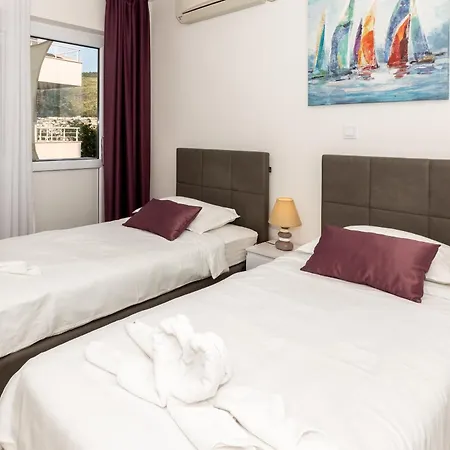 Manilu 杜布罗夫尼克