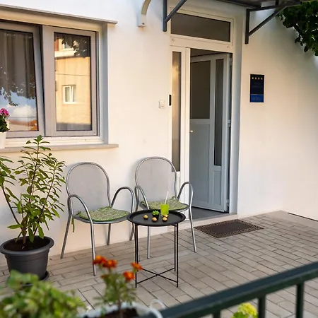 Manilu Apartment